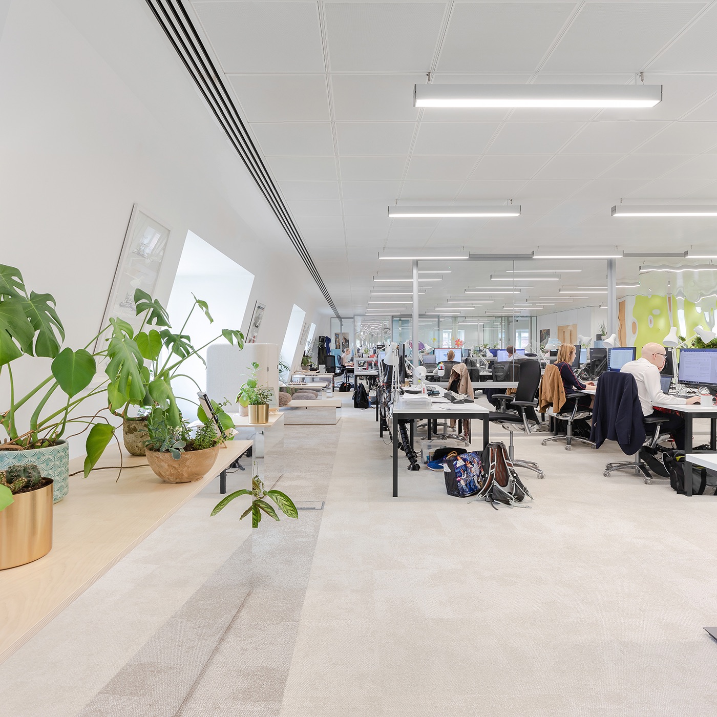 research-company-office-london-6