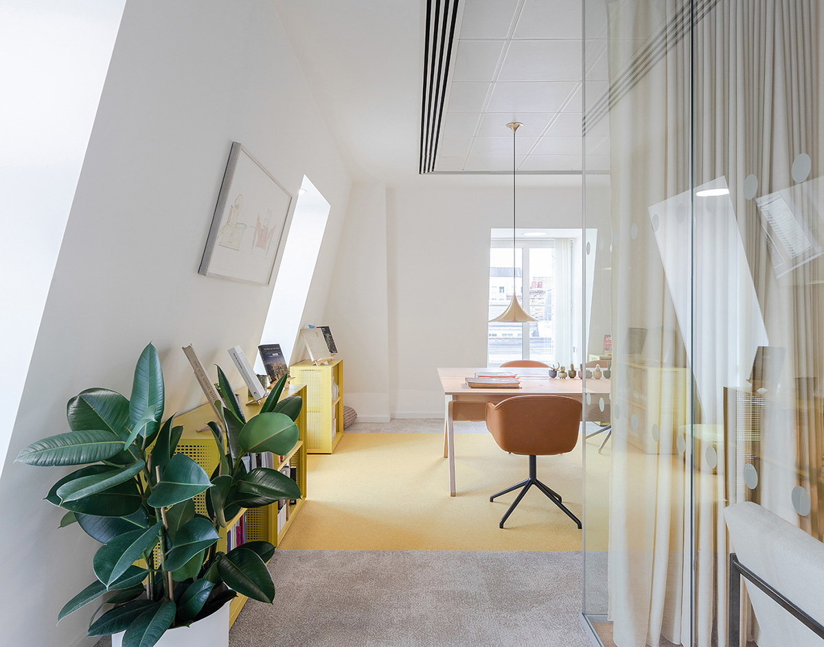 A Tour of Private Research Company Offices in London