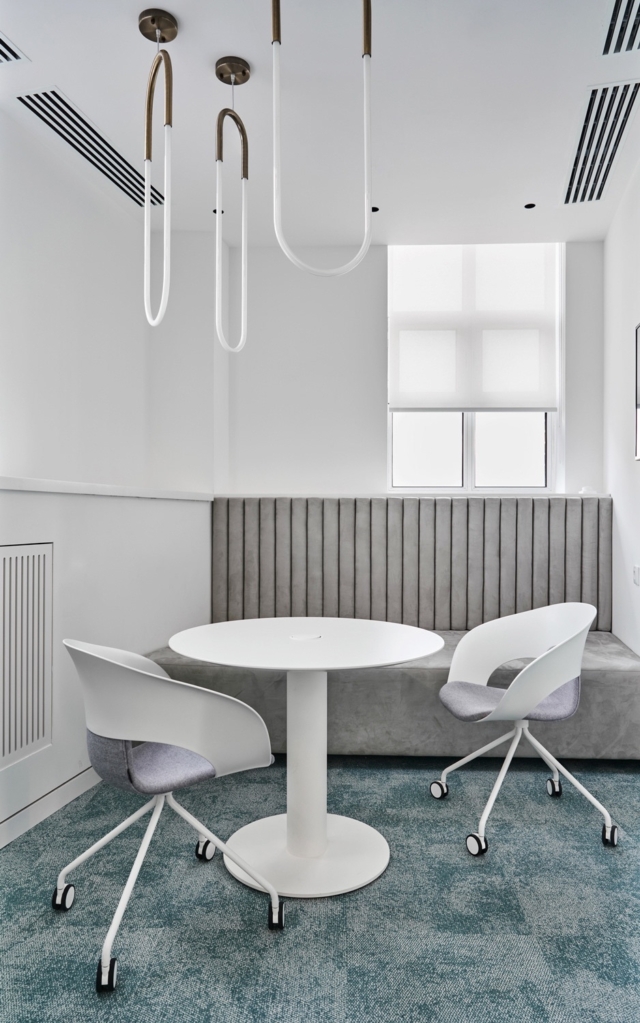 A Tour of L’Oréal’s Sleek New Moscow Office
