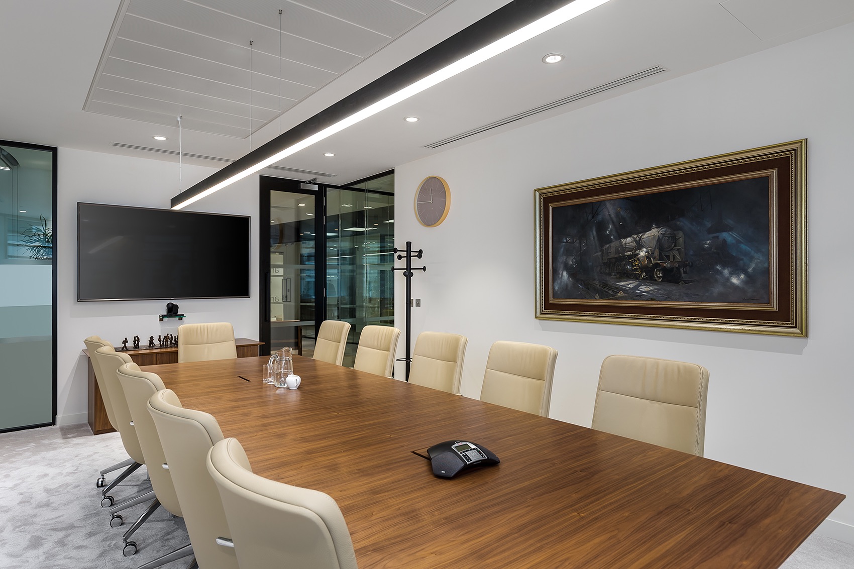 Meeting room private-equity-firm-london-office-10