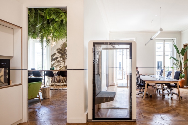 A Tour of PwC’s Elegant New Office in Paris