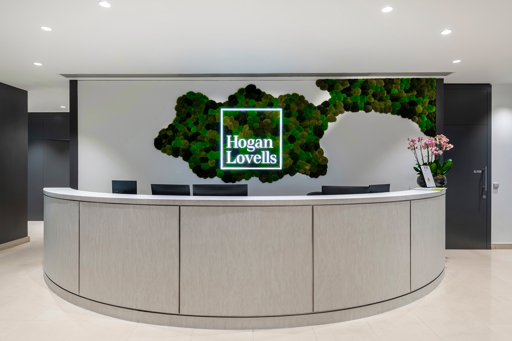 Inside Hogan Lovells's Cool New London - Officelovin'