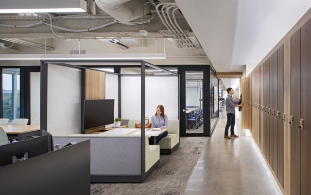 A Tour of Confidential Professional Services Firm Offices in Southfield