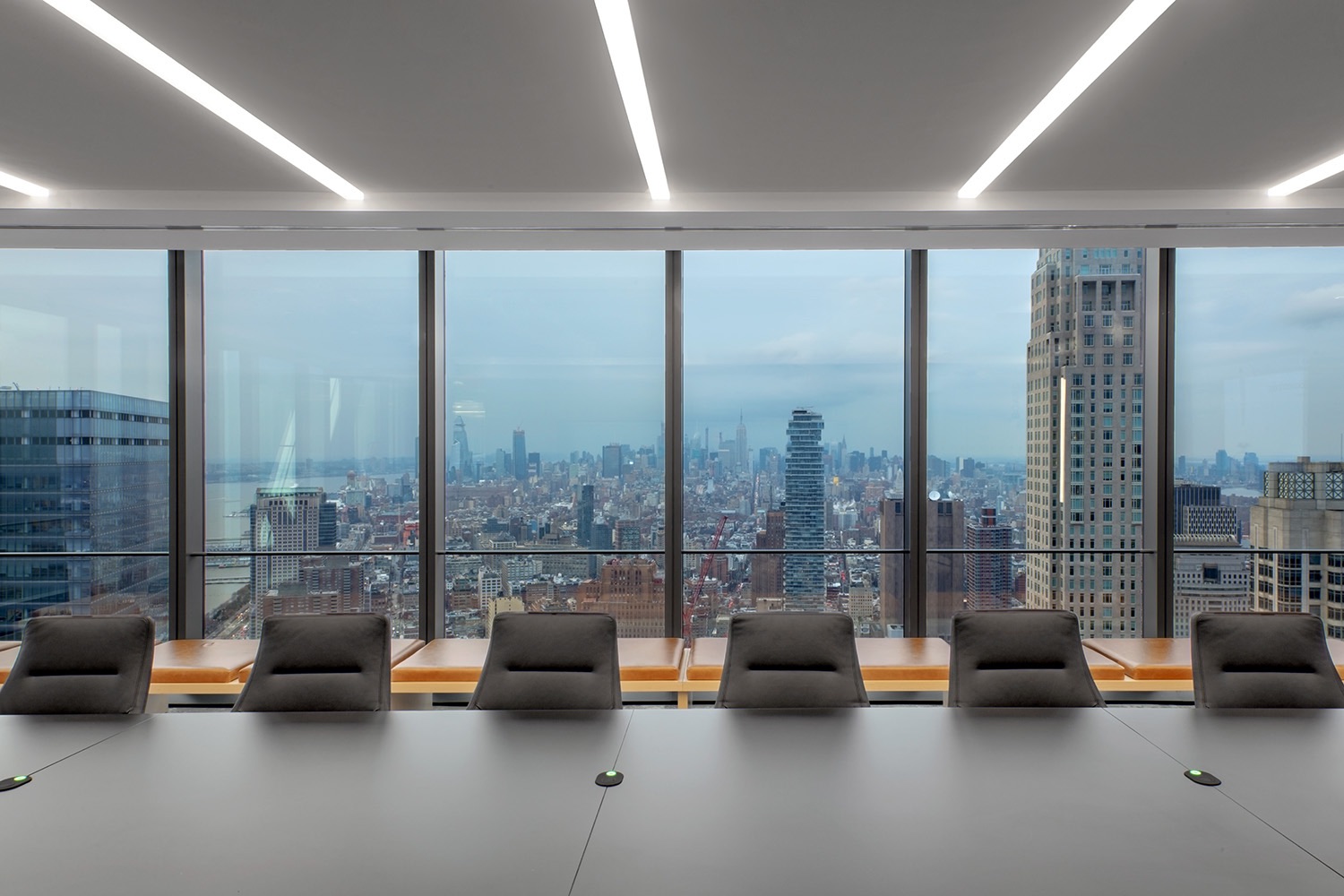 A Tour Of Iex Groups Modern New York City Office Laptrinhx News