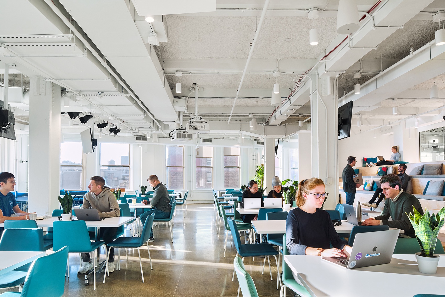Communal space seatgeek-nyc-office-8