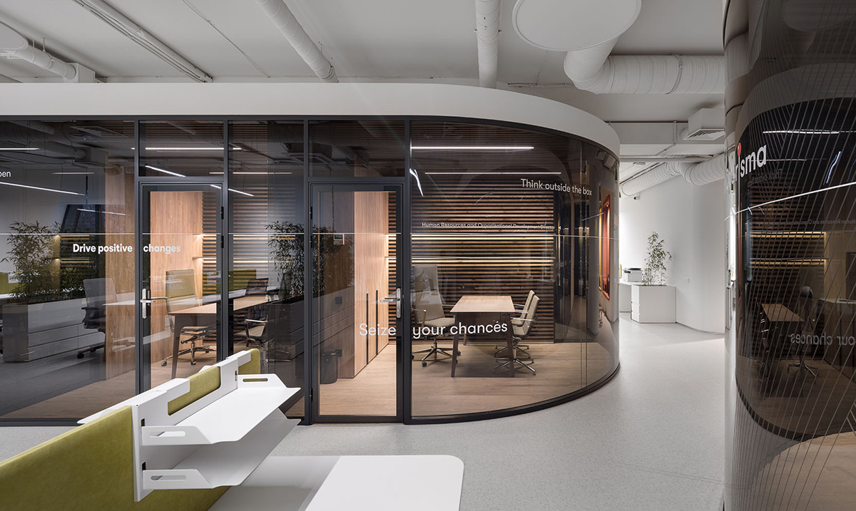 A Tour of Biosphere Corporation’s Biophilic Office in Kiev