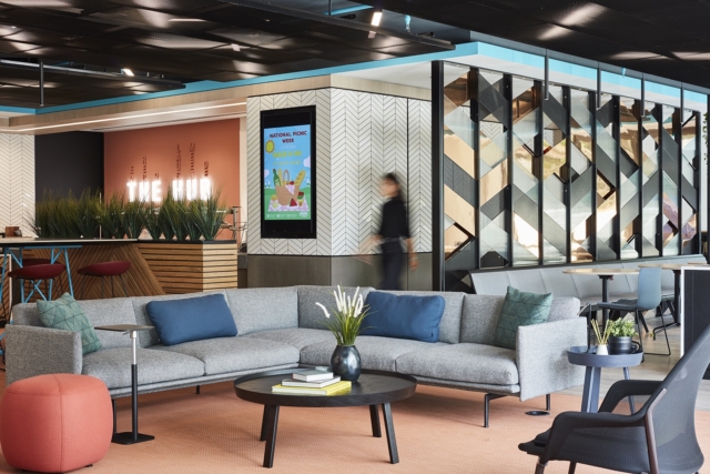 A Tour of Global Insurance Company Offices in London