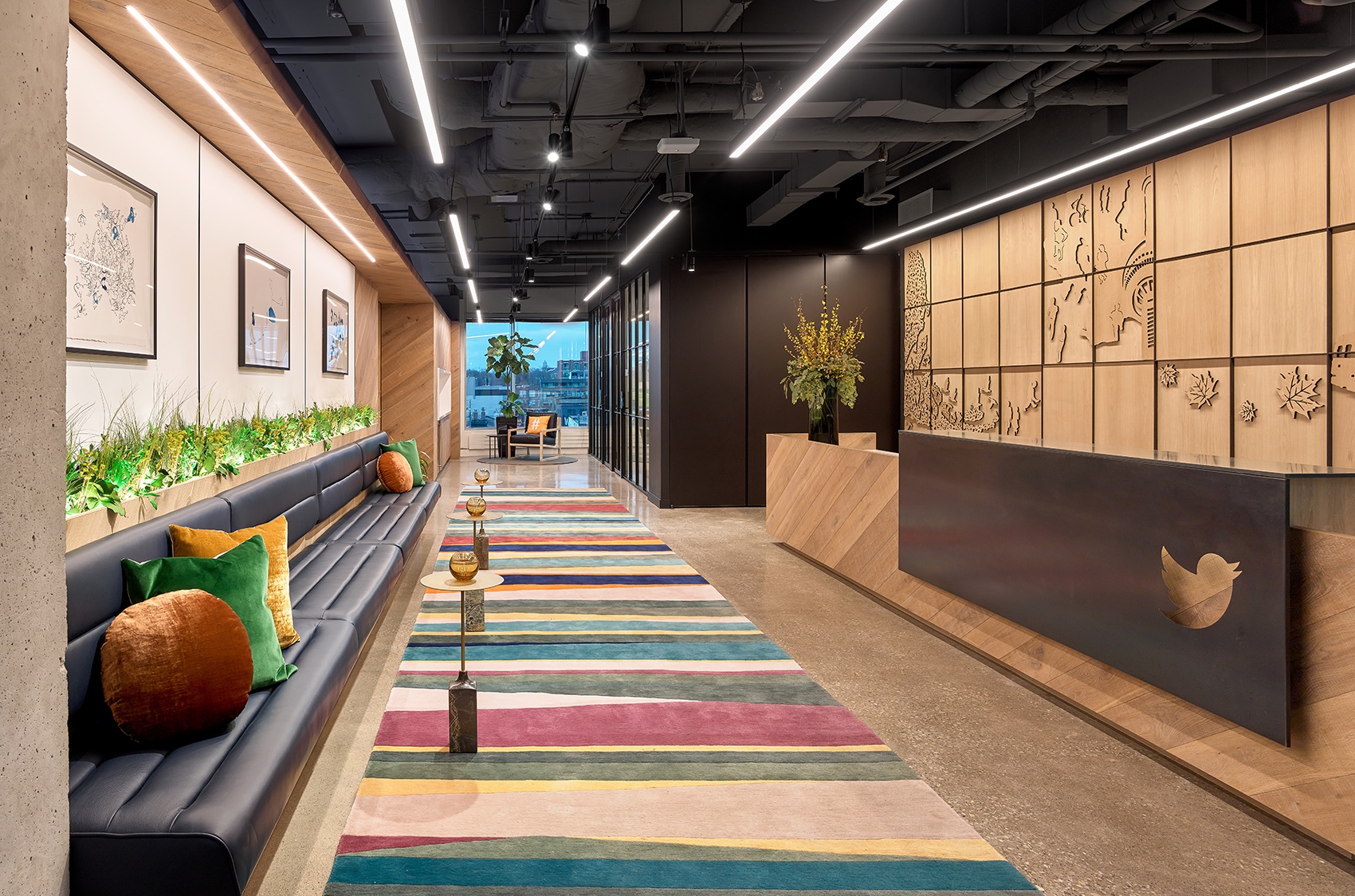 Lobby twitter-toronto-office-6