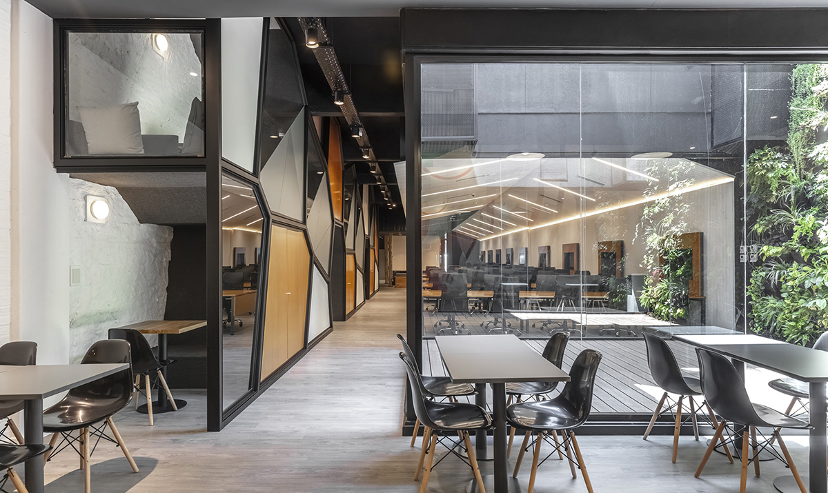 A Tour of Ualá’s Sleek New Buenos Aires Office