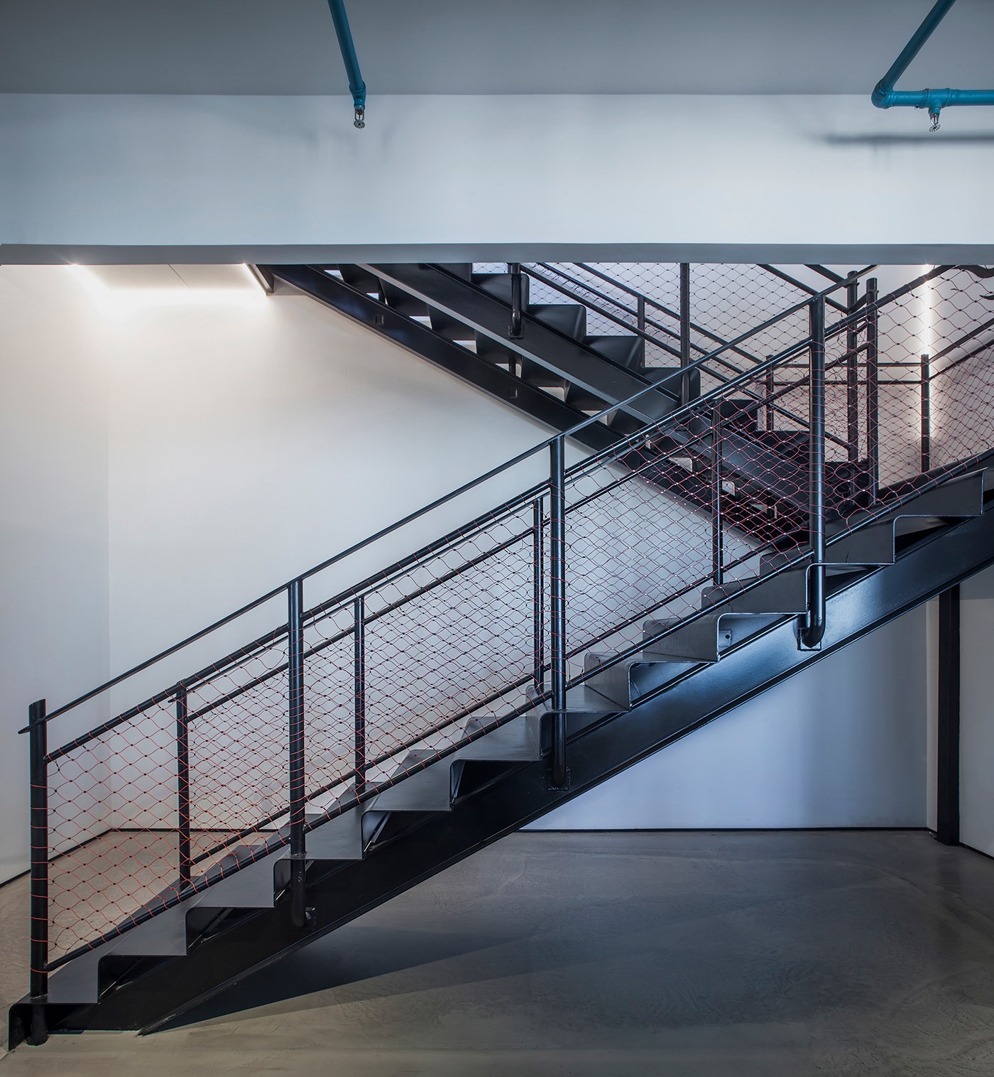 Stairway similarweb-tel-aviv-office-12