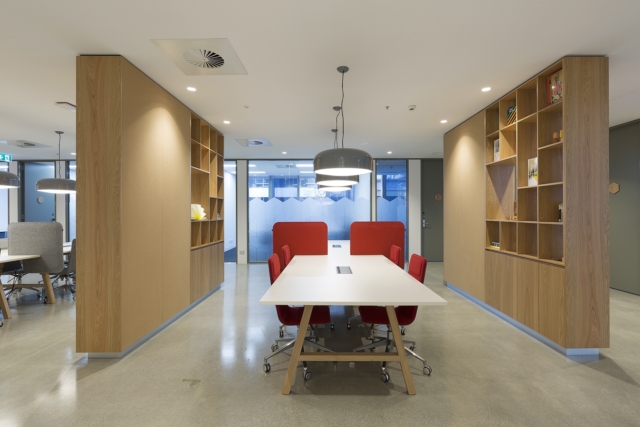 A Tour of Spaces’ Melbourne Coworking Space – Rialto
