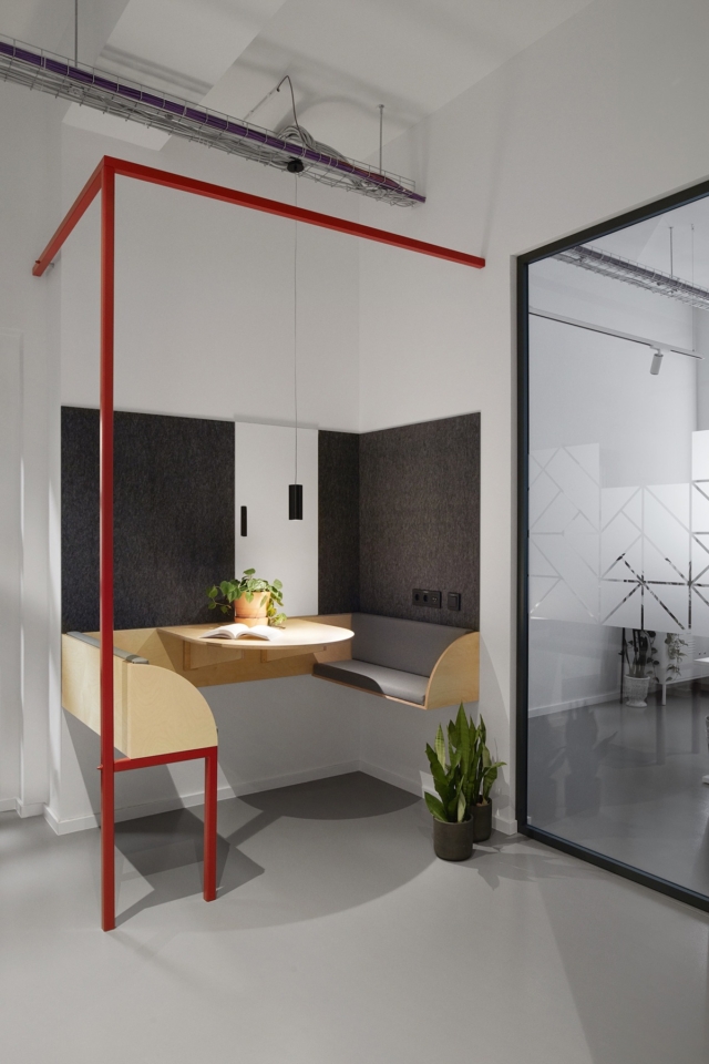 A Tour of Spielfeld’s Minimalist Berlin Coworking Space