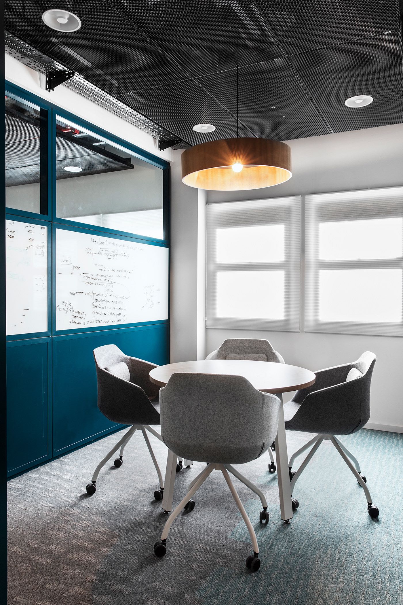 Meeting room alef-sade-office-27