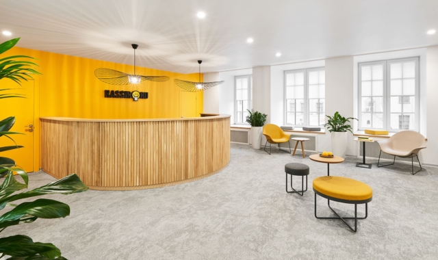 A Tour of Kassir’s Modern Saint Petersburg Office
