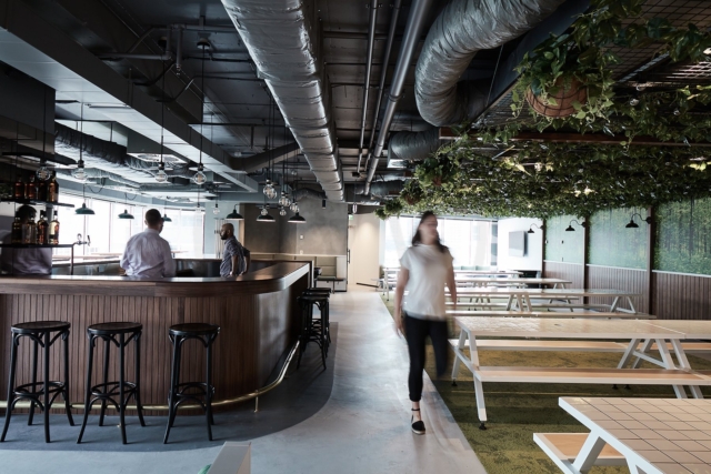 A Look Inside Deswik’s Modern Brisbane Office
