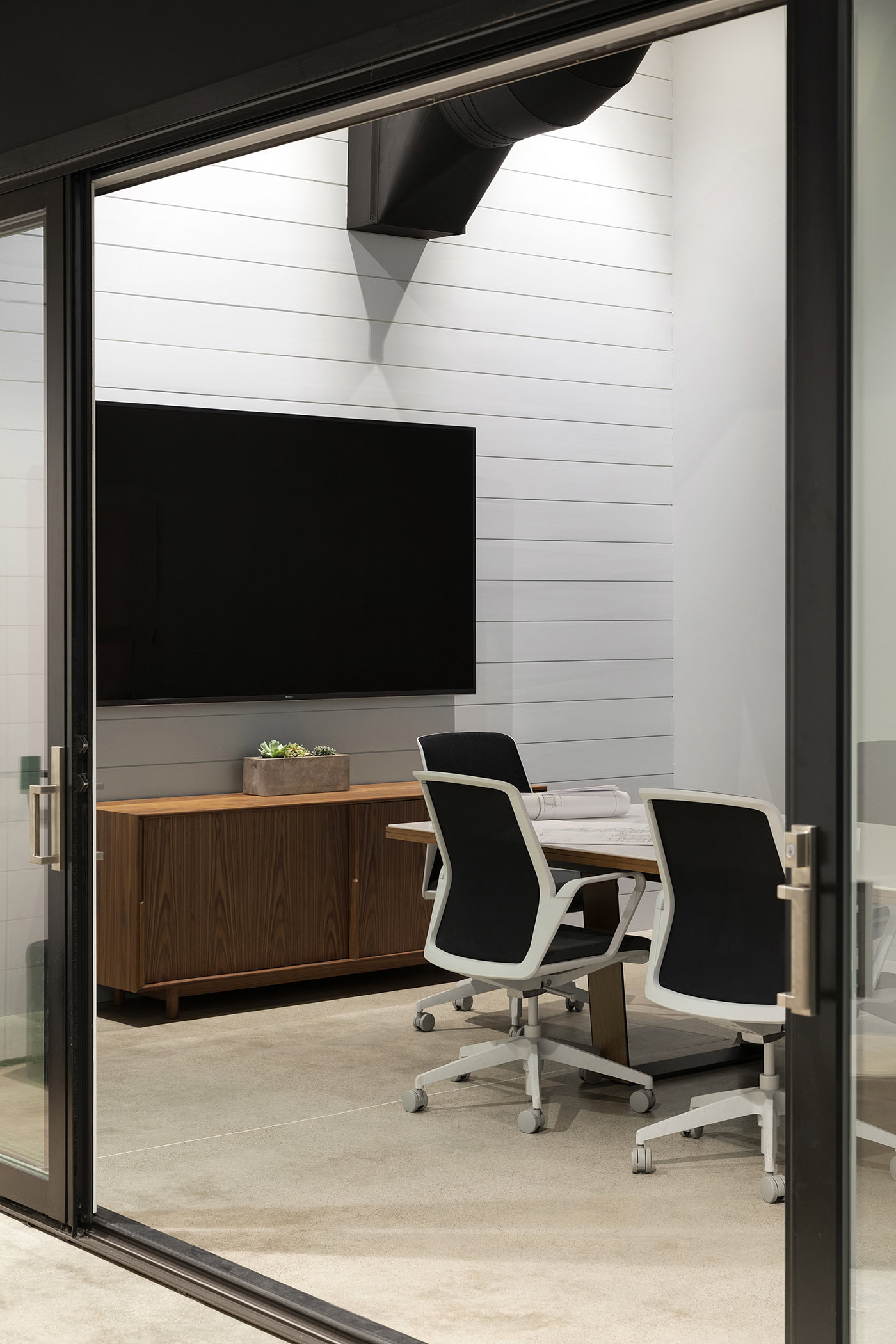 Meeting room telos-eden-praire-office-13