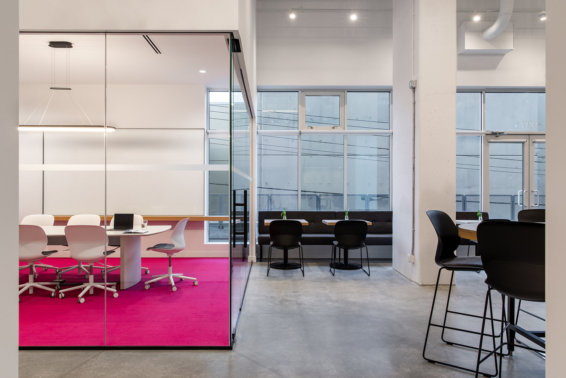 A Peek Inside Blinks Sleek New Vancouver Office Officelovin