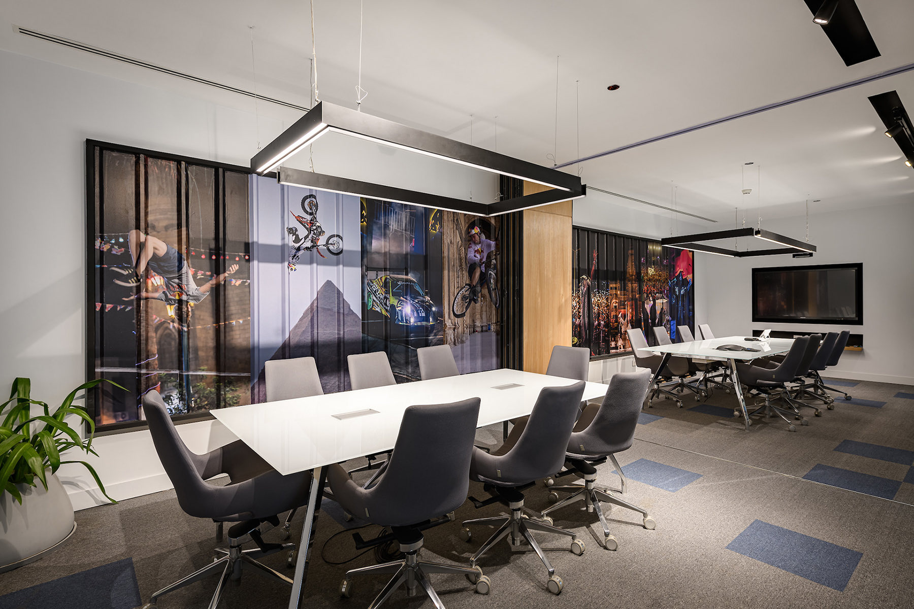 Meeting room redbull-cairo-office-7