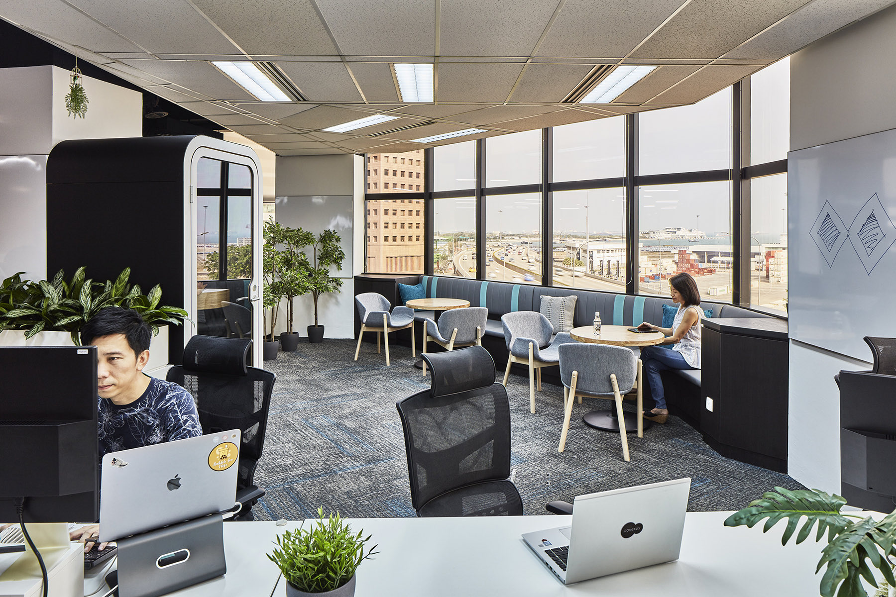 Breakout space tenx-singapore-office-8