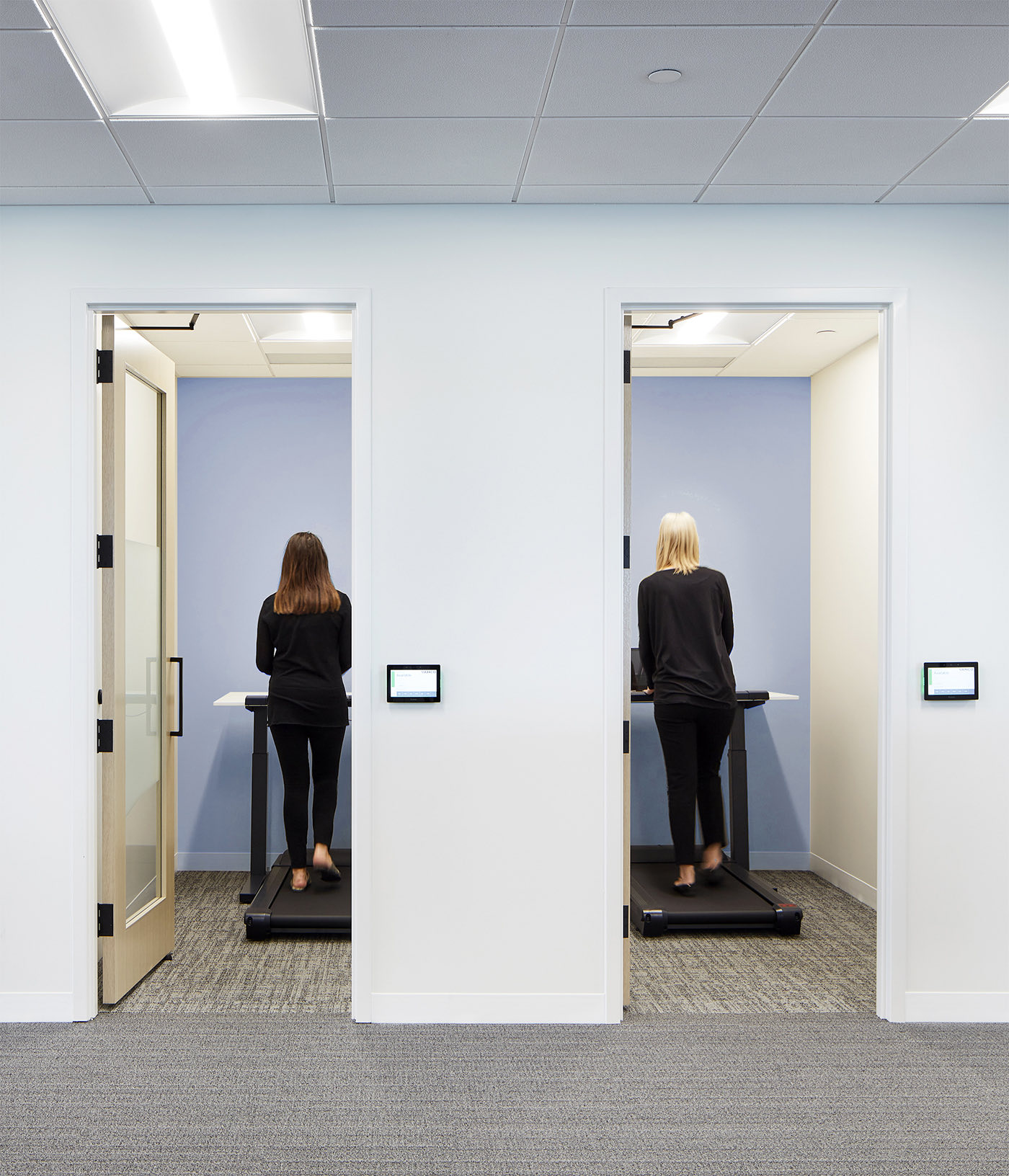 Treadmill desks vanco-minnesota-office-15