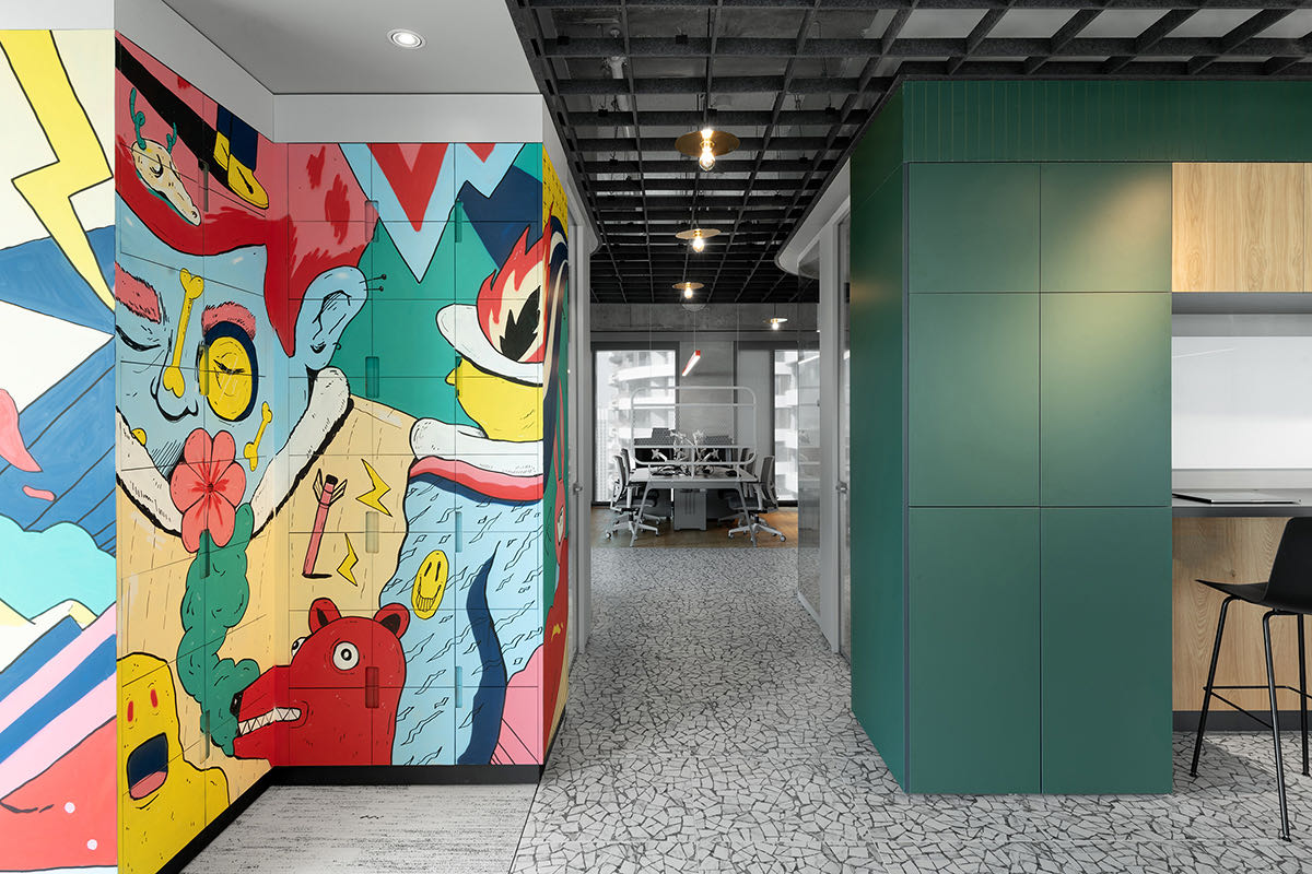 Corridor / wall murals black-rabbit-tel-aviv-office-21