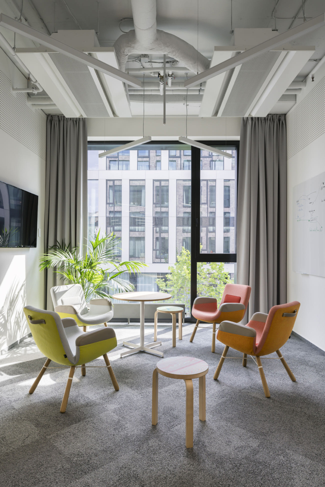 A Tour of FEG’s Sleek New Prague Office