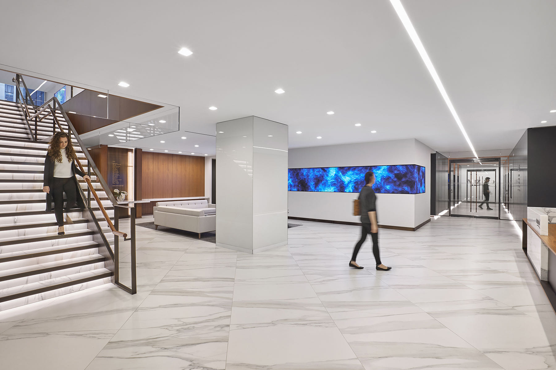 A Look Inside Mizuho Bank's New NYC Office - Officelovin