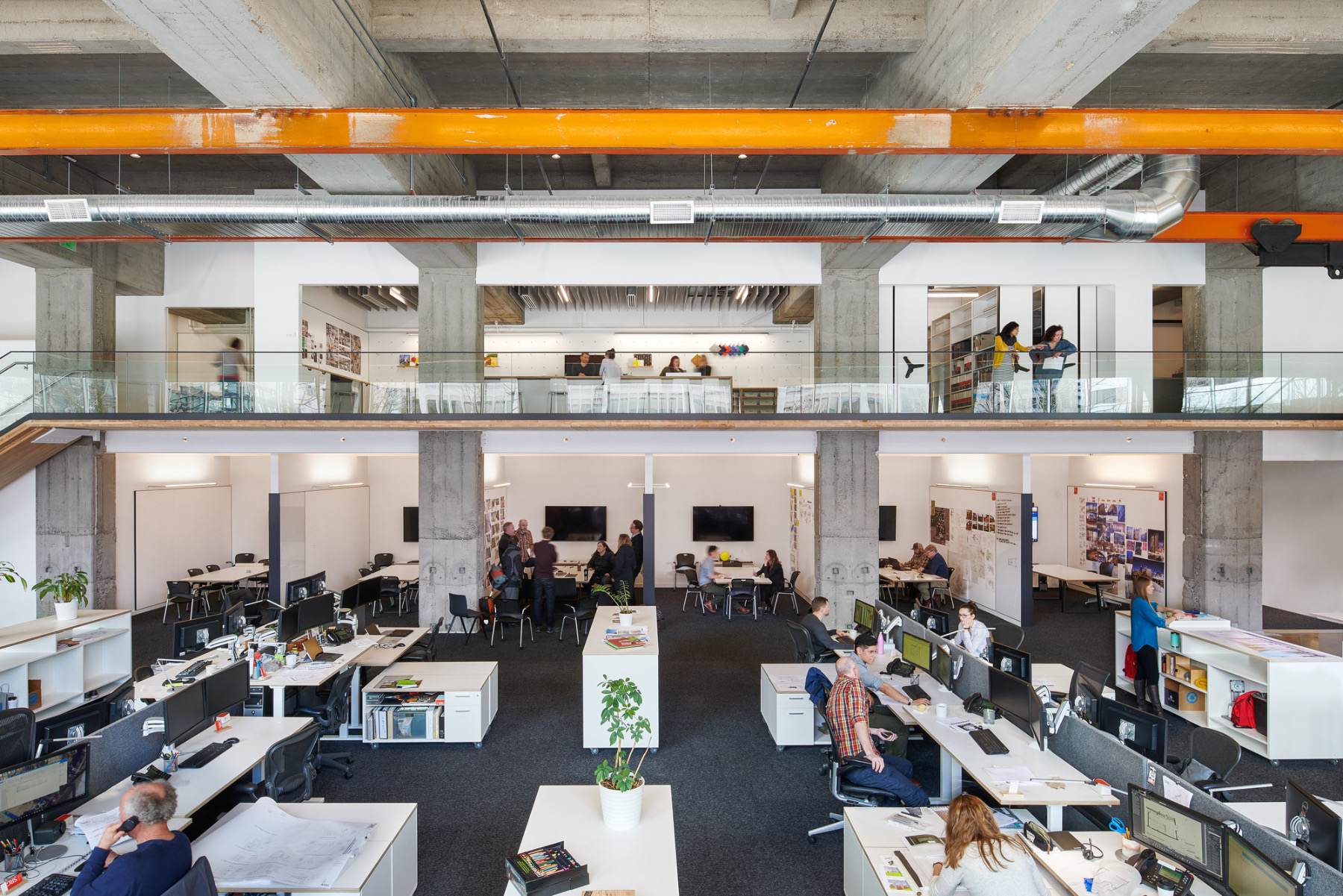 Open-plan workspace srg-portland-office-4