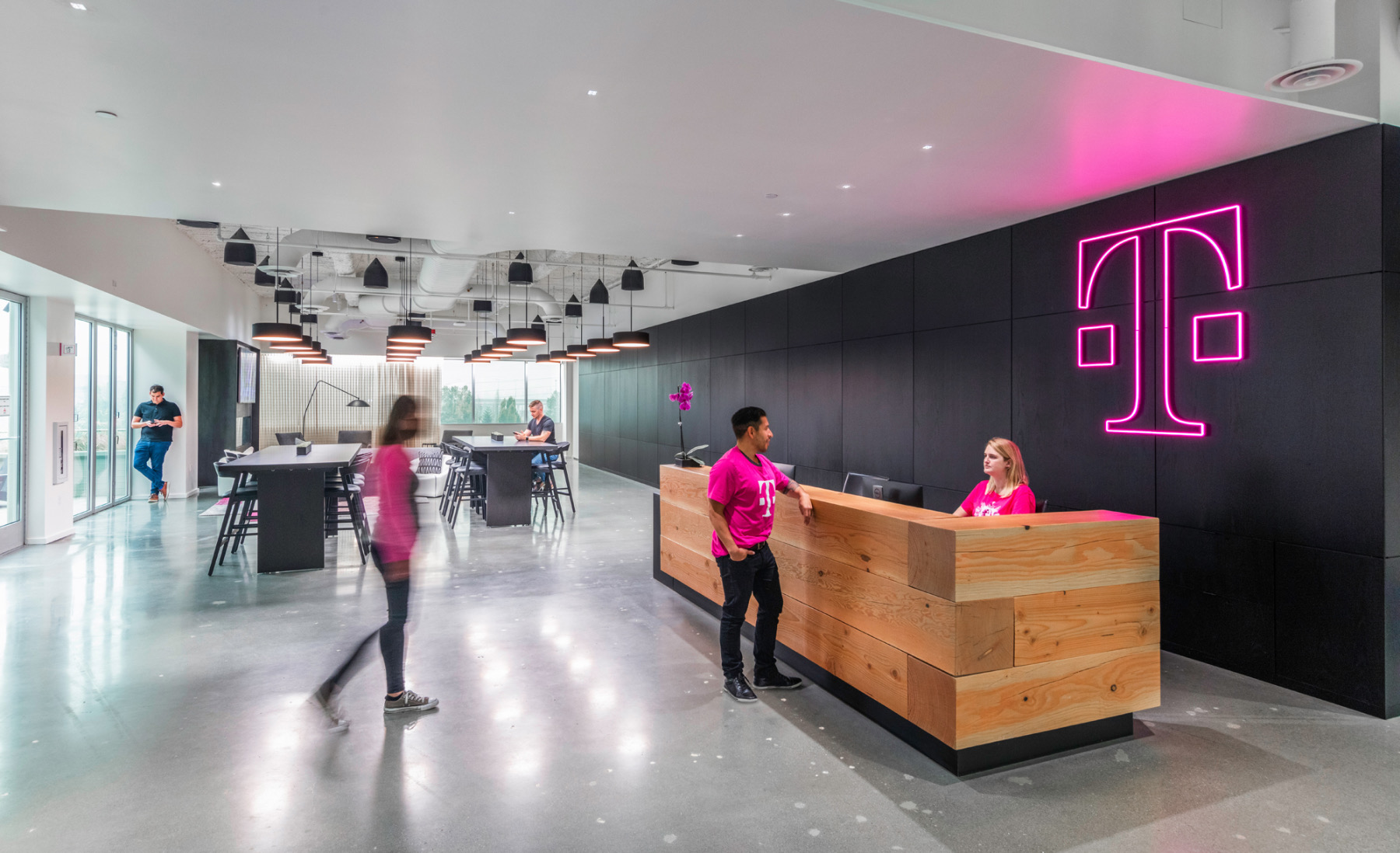 A Tour Of T Mobiles Sleek New Bellevue Office Officelovin