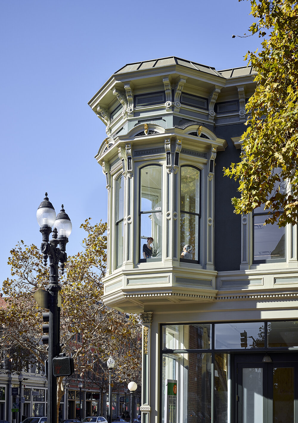 Exterior thredup-office-1