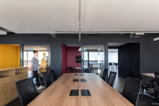 A Look Inside Senai’s New Londrina Office