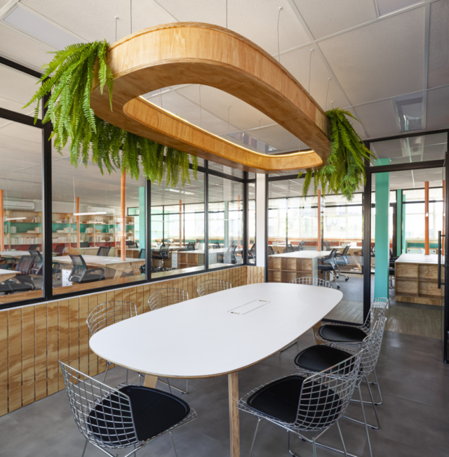 A Tour of Grupo Editorial Record’s Rio de Janeiro Office