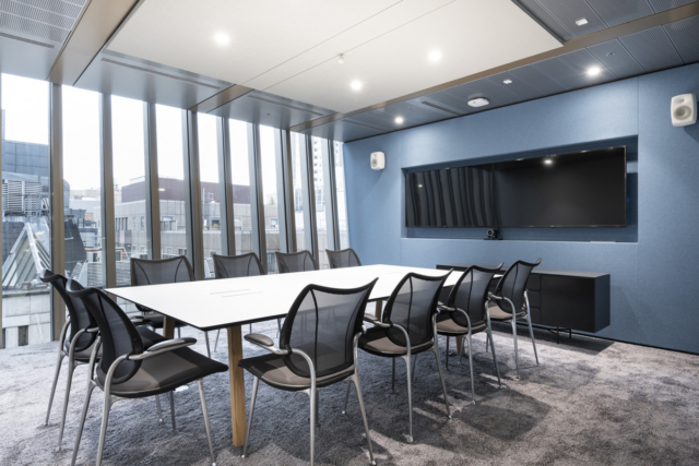 A Tour Private Company Offices in London’s 70 St Mary Axe