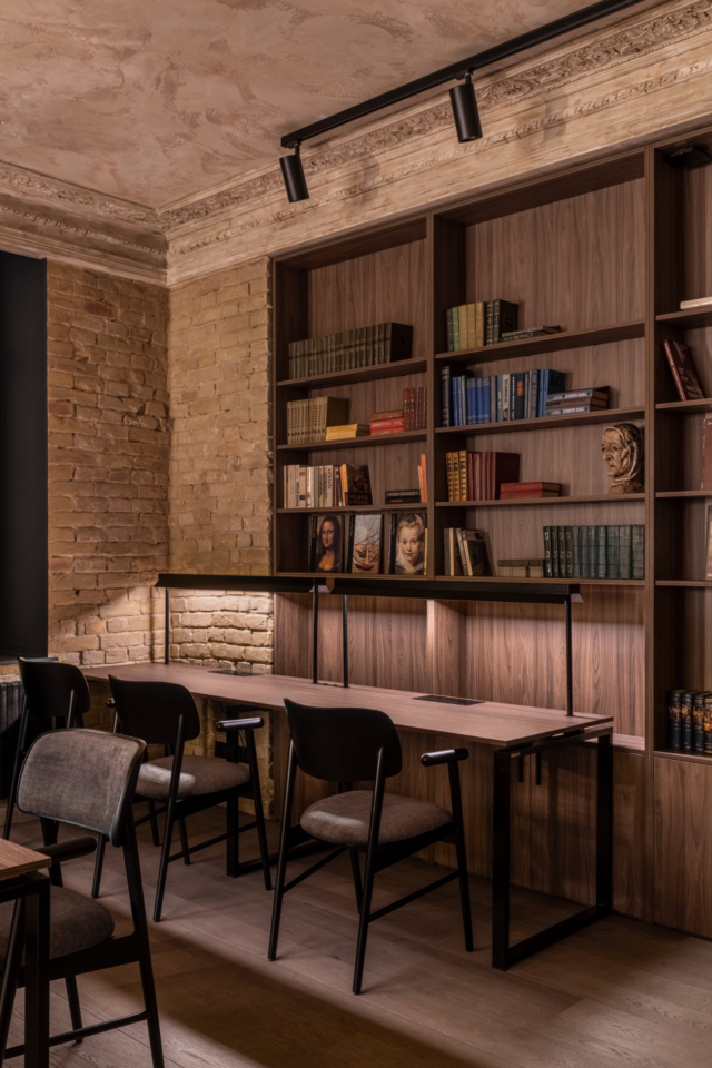 Inside Private Investment Company Offices in Kyiv