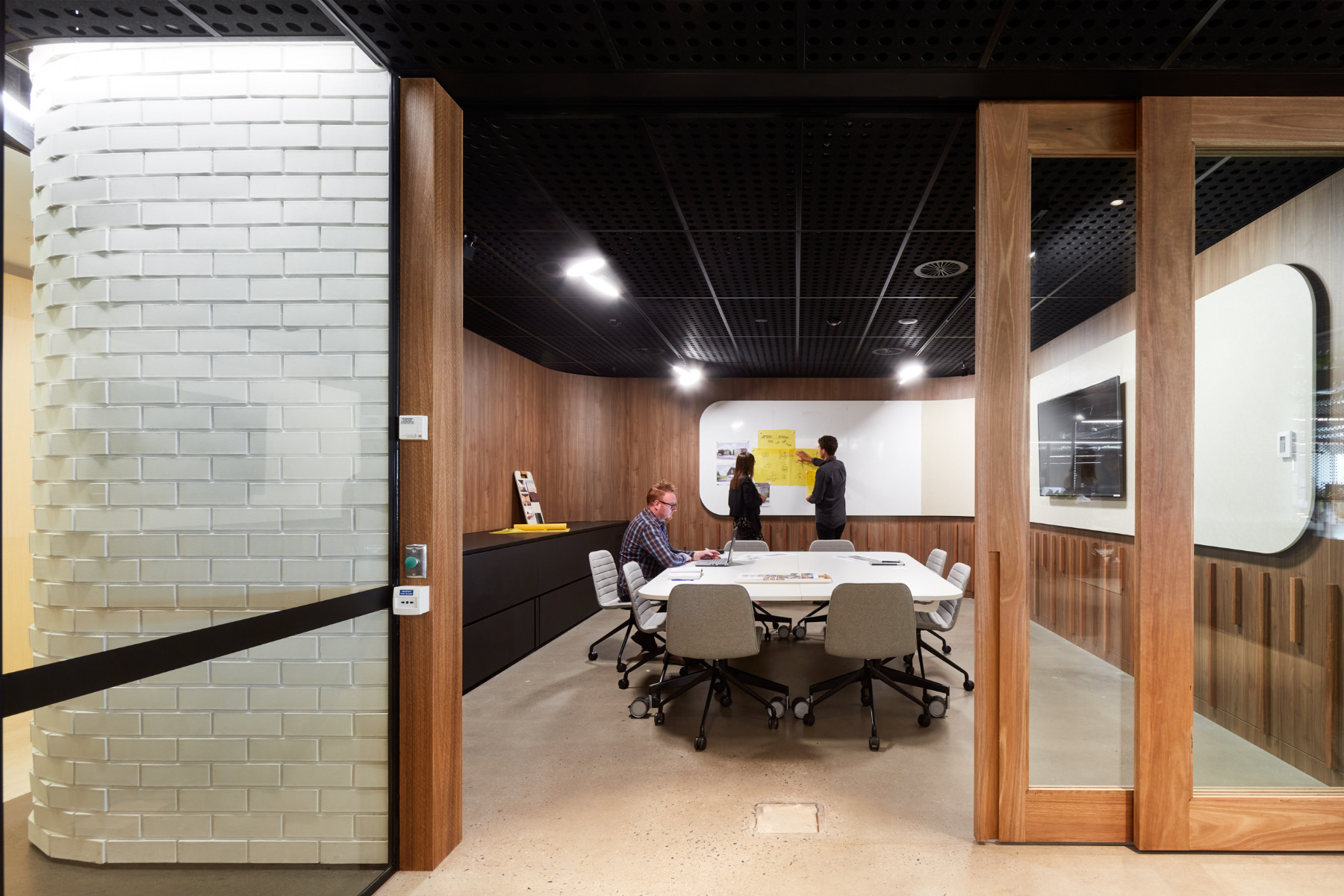 Meeting room designinc-adelaide-office-6