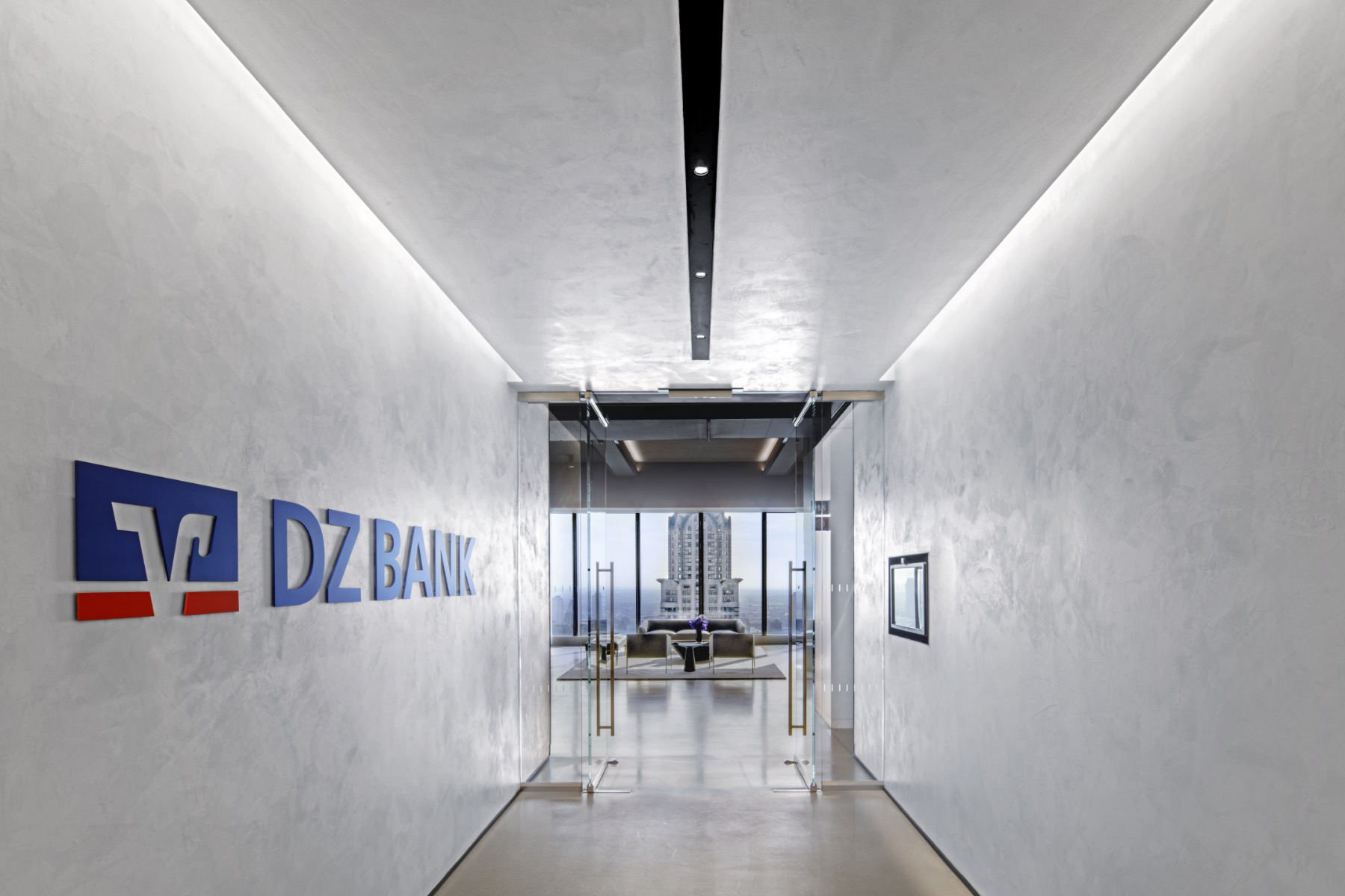 A Look Inside DZ Bank’s New NYC Office - Officelovin'