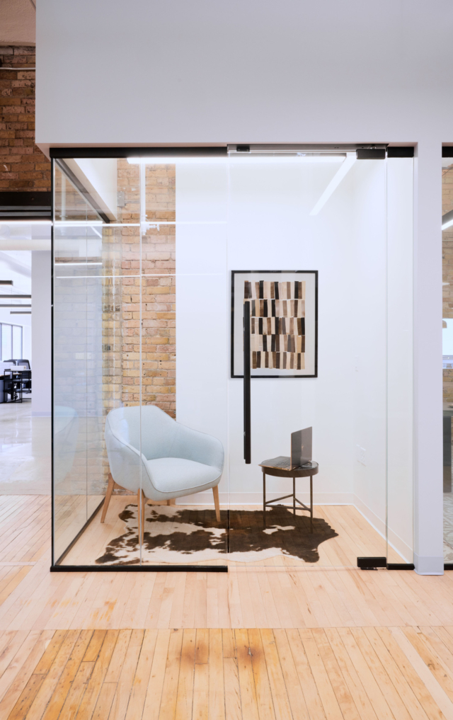 Inside Lumber Exchange Building Spec Office Suites in Minneapolis