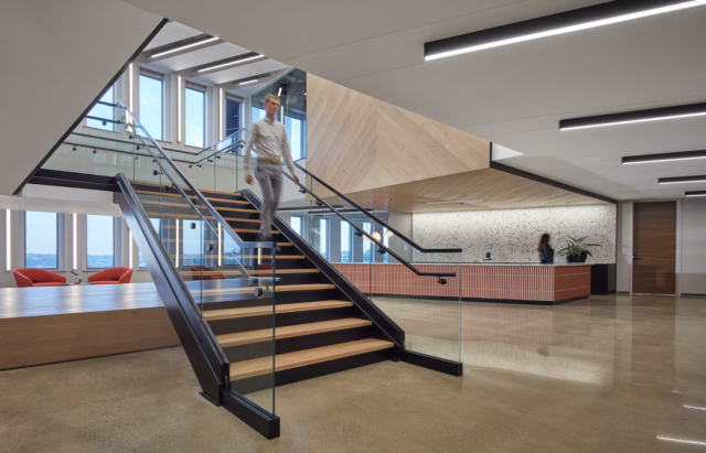 Inside USX Building’s New Pittsburgh Office / Spec Suites