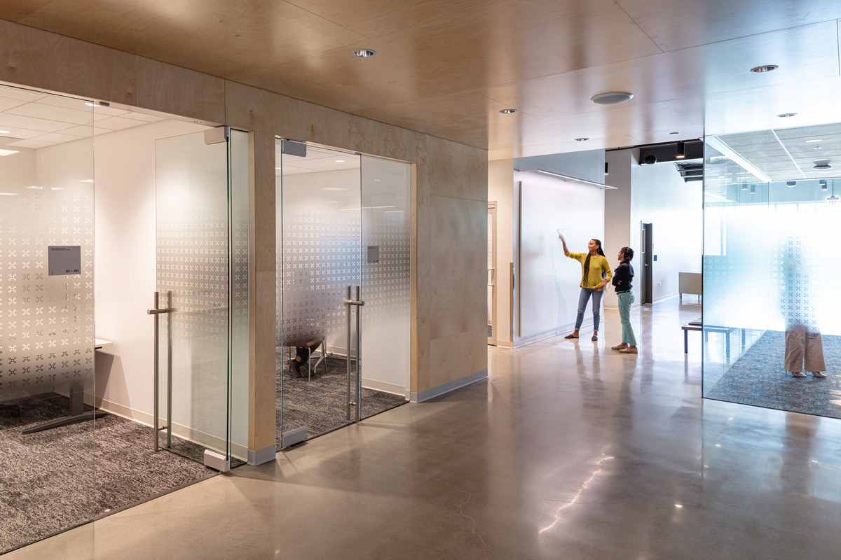 private workspace Social Gas Office-10