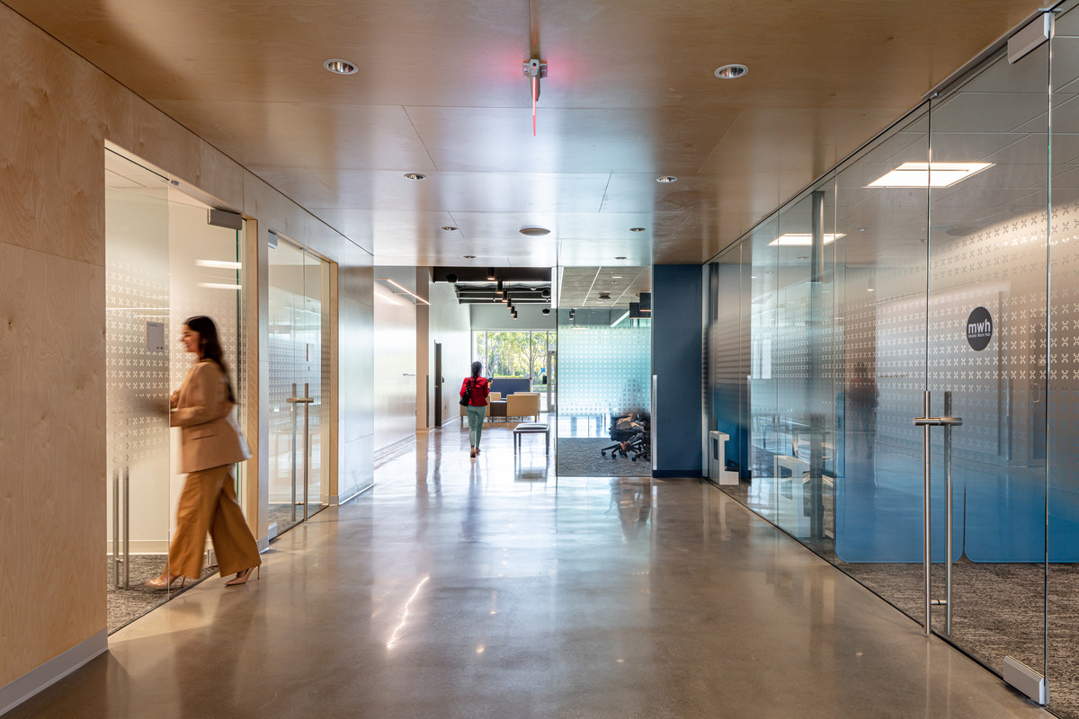 hall Social Gas Office-5