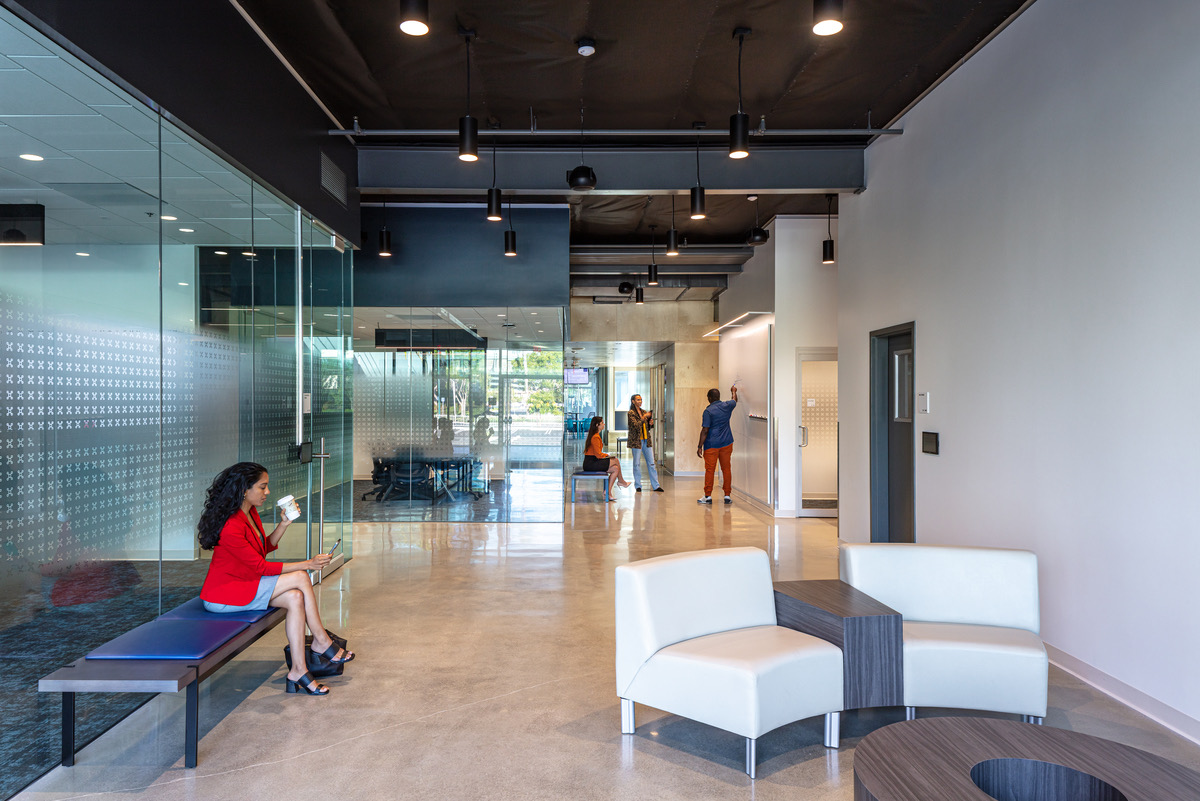 lobby Social Gas Office-8