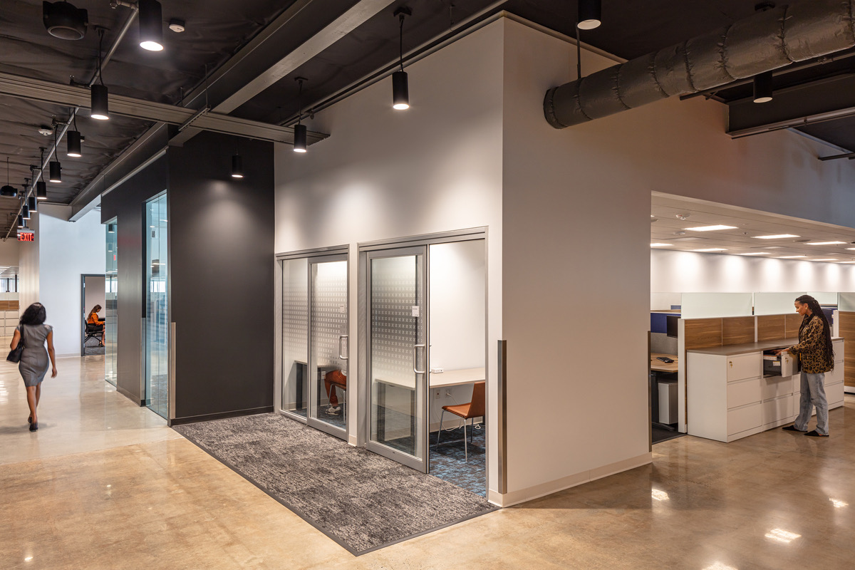 hall Social Gas Office-9