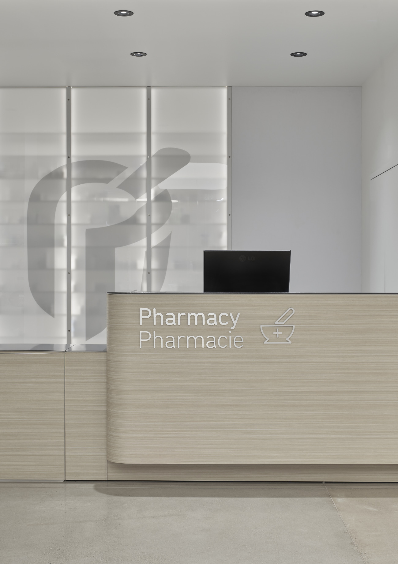 mapleton-pharmacy-office-11