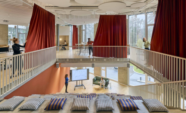 A Tour of QOQA’s New Lausanne Office