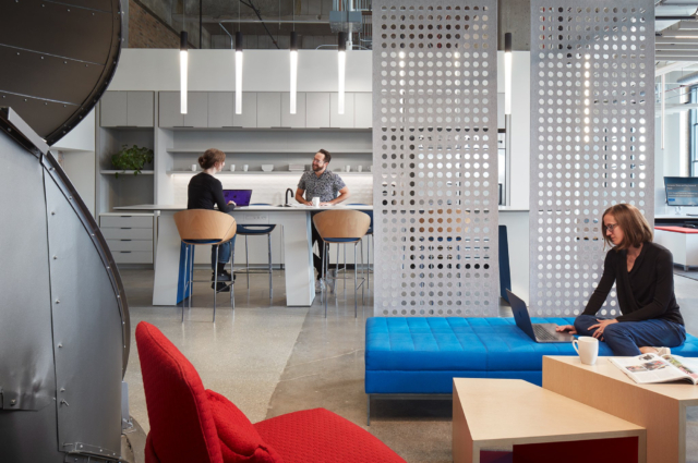 A Look Inside Johnson Controls’ New Chicago Office