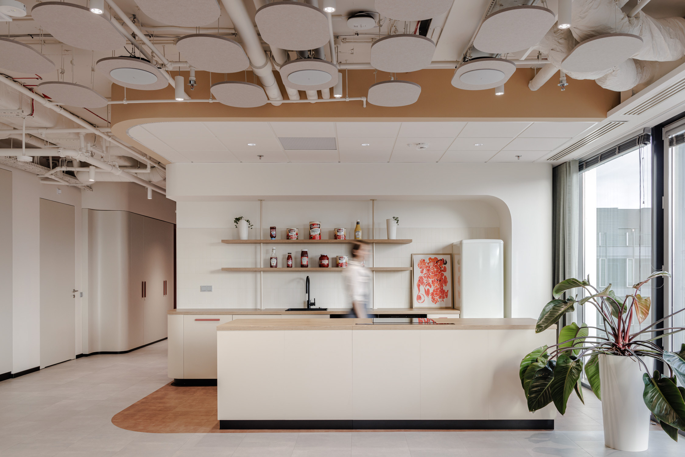 Kitchen kraft-heinz-office-3