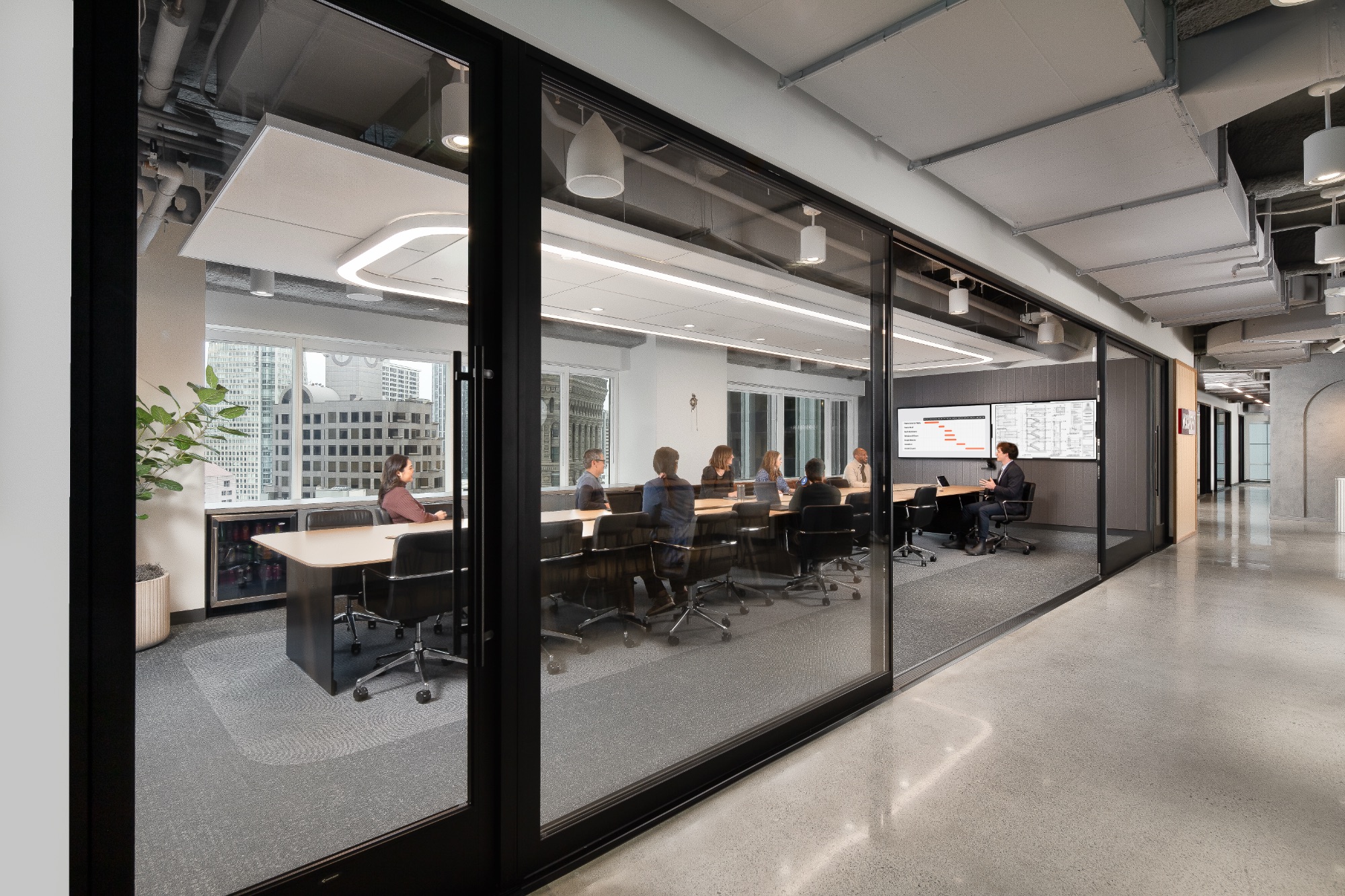 Meeting room mccarthy-office-4