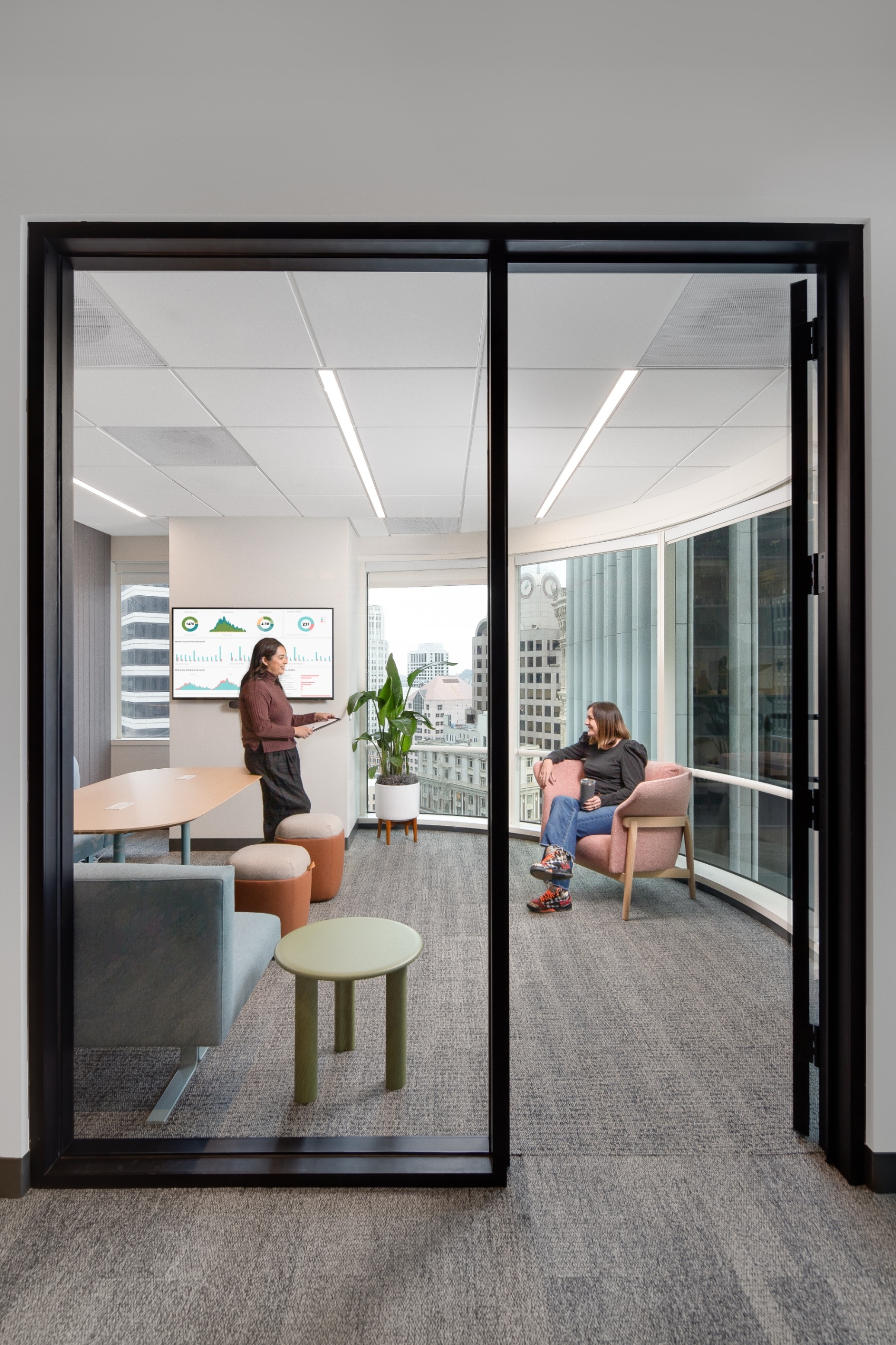 Meeting room mccarthy-office-6