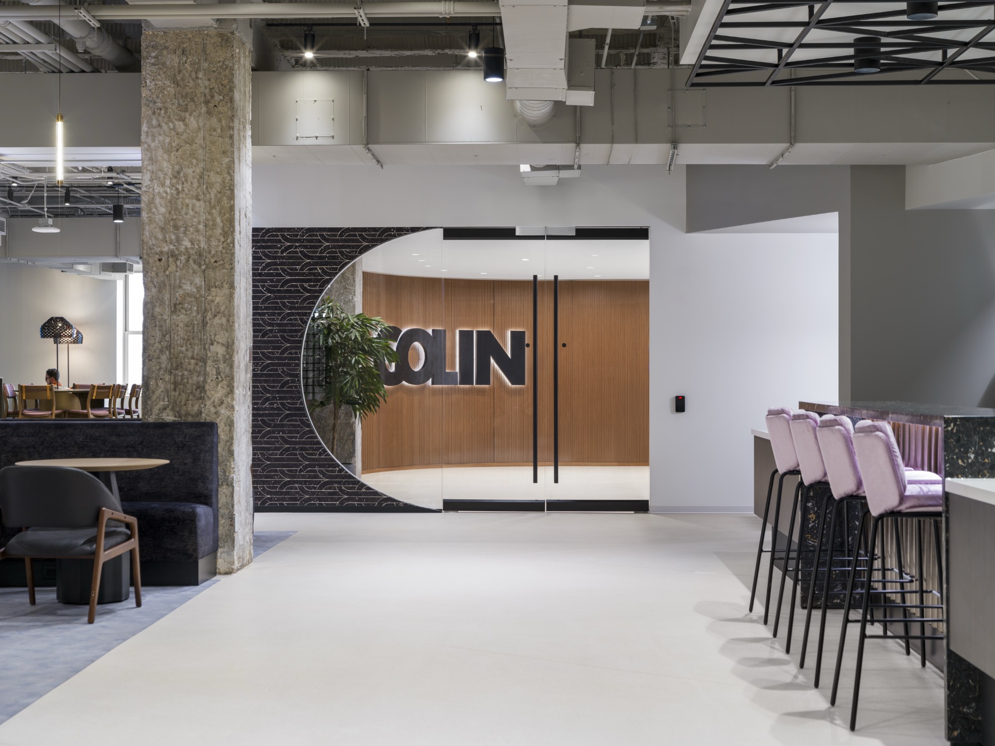 Breakout space ipg-chicago-office-3