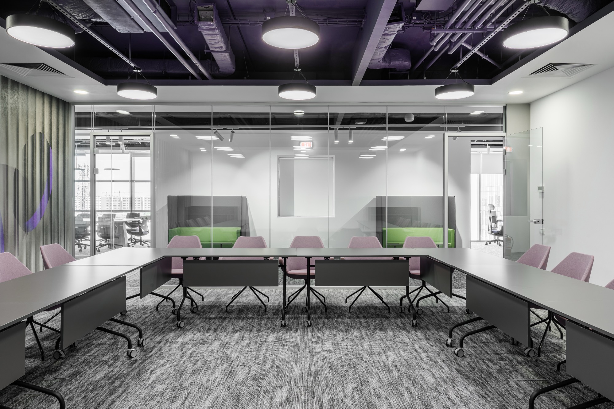 Meeting space k2-investment-company-10